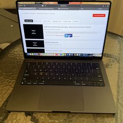 14” MacBook Pro (M3 Pro) – 16GB RAM / 512GB SSD – Great Condition