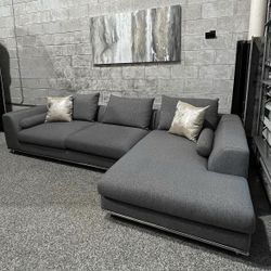 El Dorado Gray Modern Sectional 