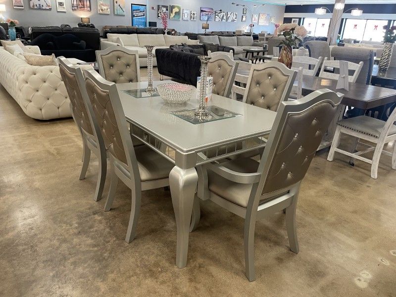 🆕 🌳$10 Down Payment Finance 🌷Orsina Silver Mirrored Extendable Dining Table and 6 Chair