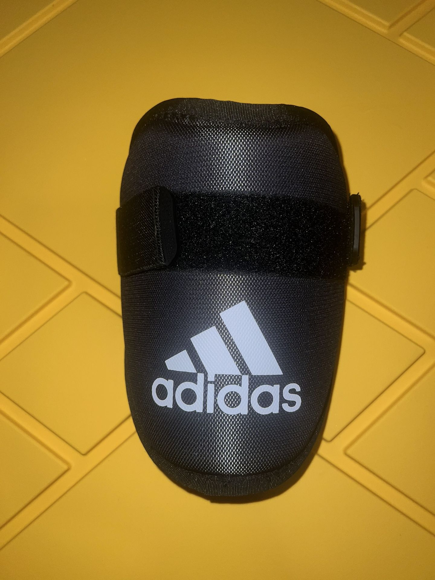 Baseball Batters Elbow Guard Adidas NEW