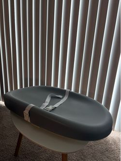 Hatch Baby Smart Changing Table