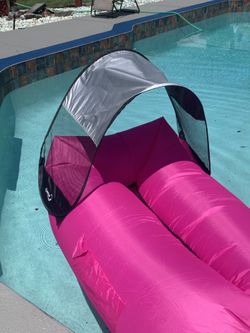 New Inflatable lounge with Sunshade in neon green, and yellow