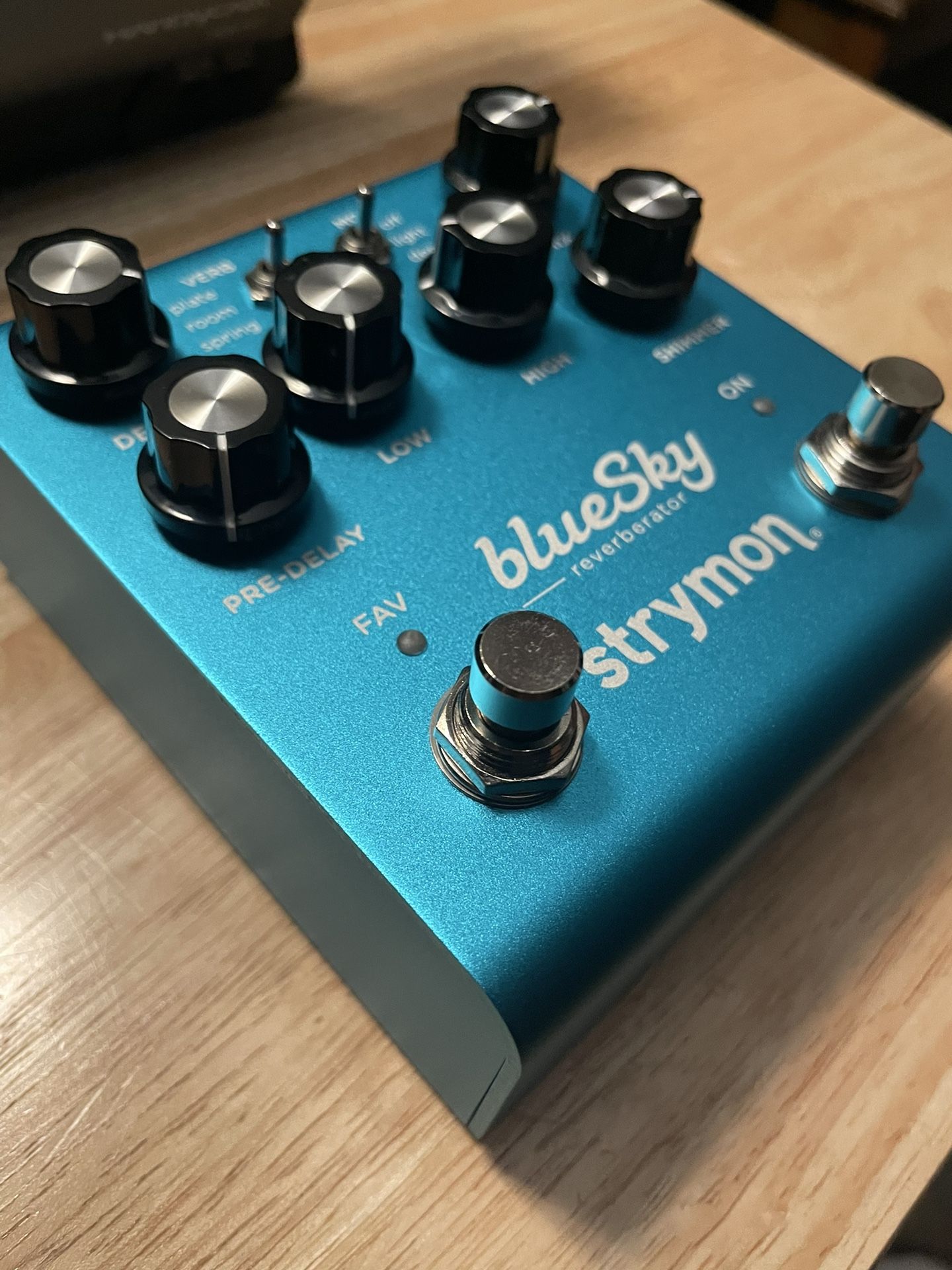Strymon Bluesky Reverb Pedal V2