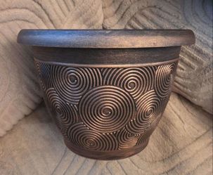 *** REDUCED *** 13" (Diameter) Gold Circle Planter @ Lasting Creations