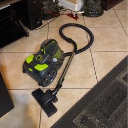 It’s Like New Detailing Vacuum Cleaner