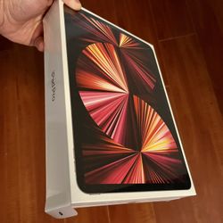 iPad Pro (new, factory sealed) 11 in 128GB