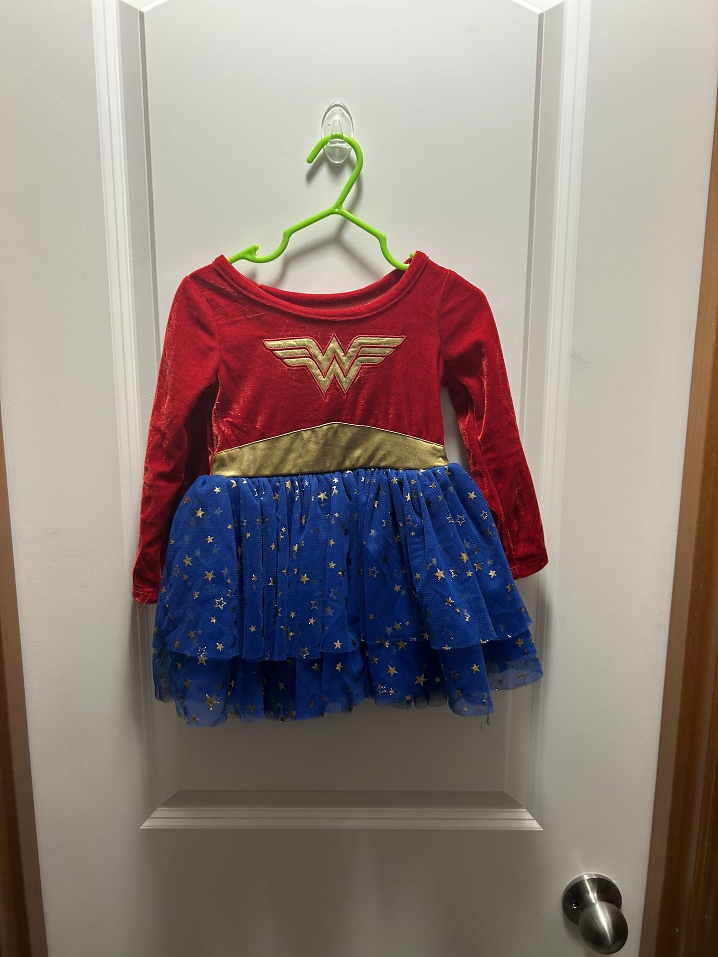 Girl’s wonder woman costume, toddler, size 18-24 months