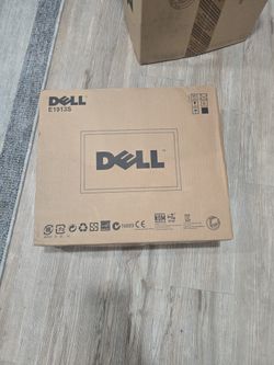 Dell 19 Inches  Mornintor New Sealed