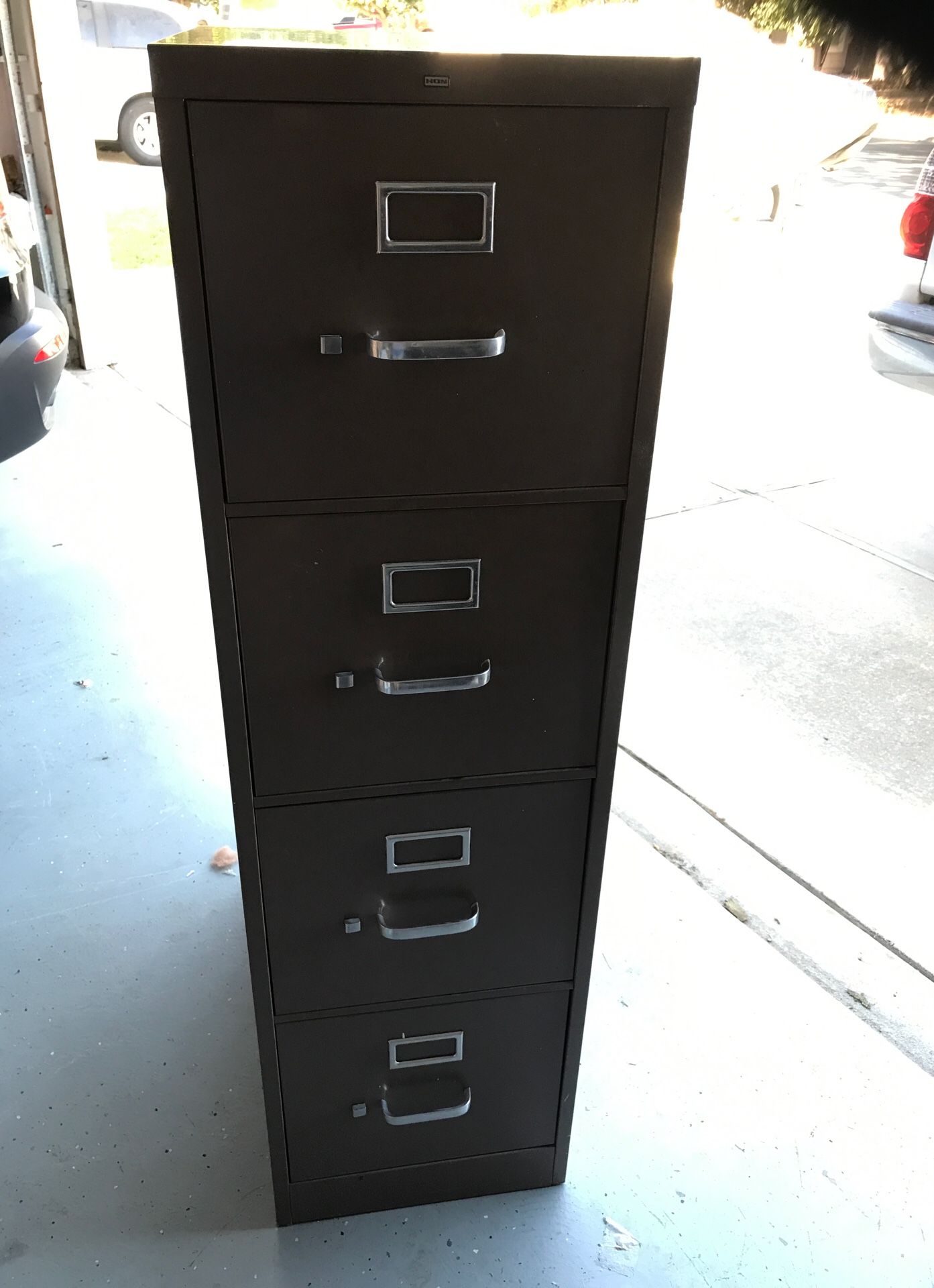 Filing Cabinet 4-Drawer Excellent Condition made by HON