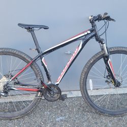 Medium Size Specialized Mountain Bike For Sale