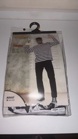 costume