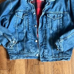 Vintage gap men's Jean jacket . Medium