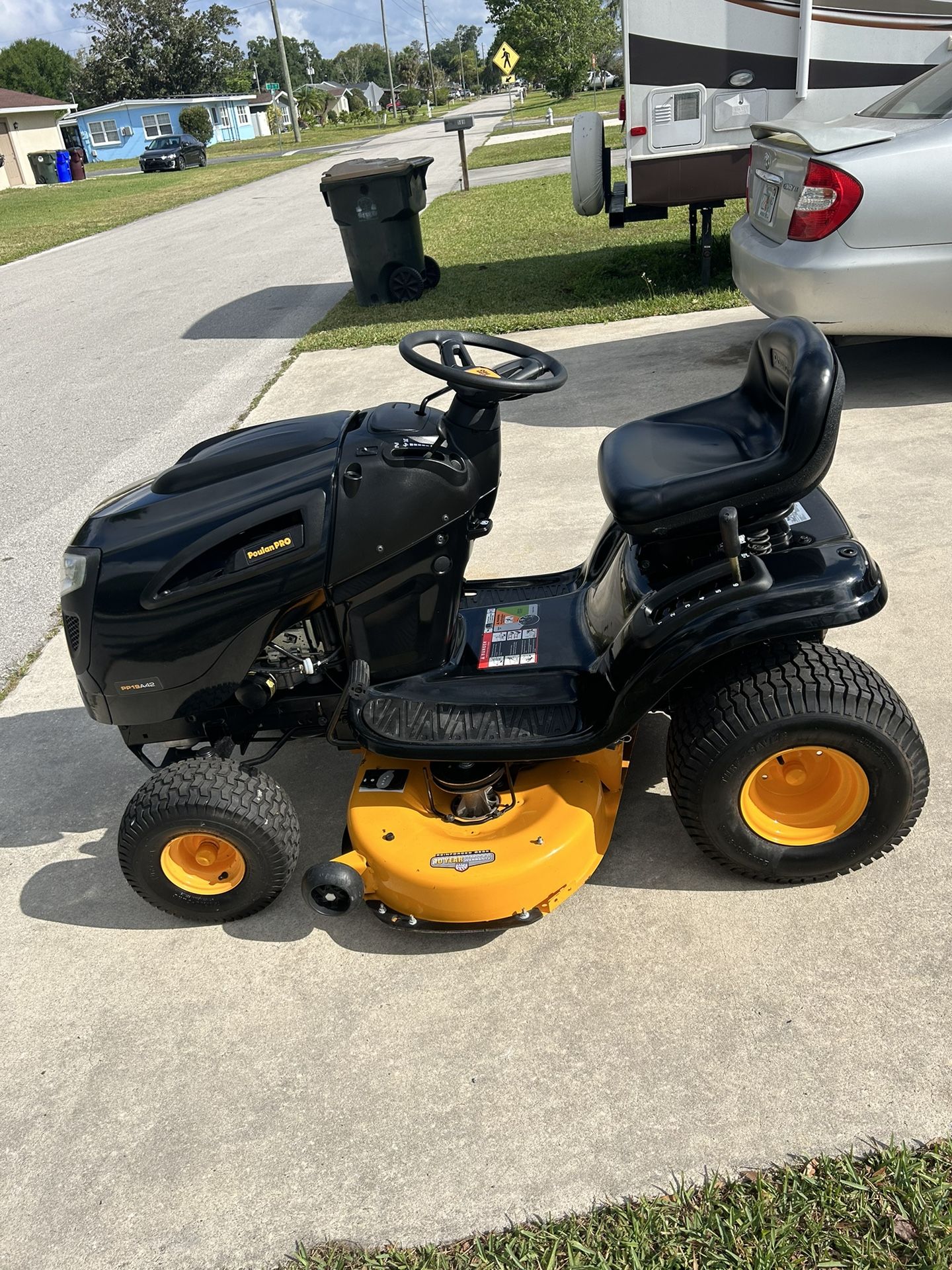 Poulan pp19a42 tractor 42in 19hp sale