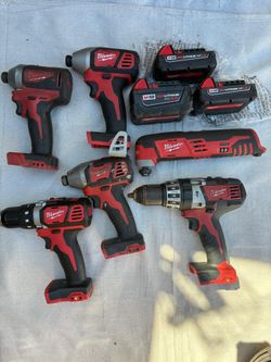 Tools Milwuakee Different prices