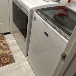 Maytag Washer And Drier