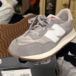 New Balance Size 6