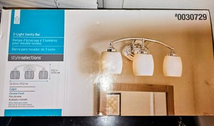 New 3 Light Vanity Bar
