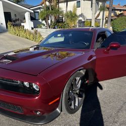 2021 Dodge Challenger RT Coupe HEMI 17k Miles