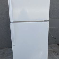 GE Beautiful White  refrigerator 