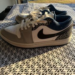 Jordan 1 Low True Blue