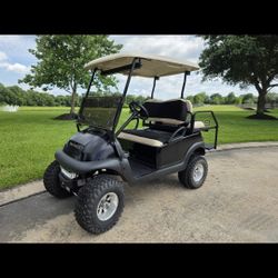 Precident Golf Cart 