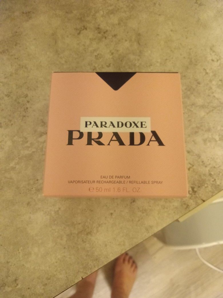 Brand New Prada Parodoxe