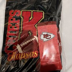 Chiefs T-Shirt & Socks Set 