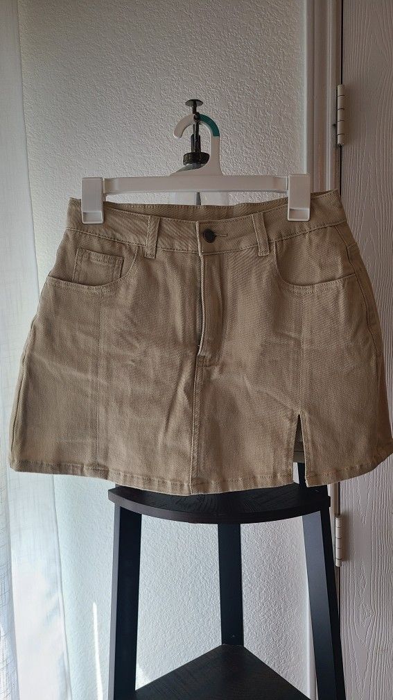 Khaki Skort MEDIUM