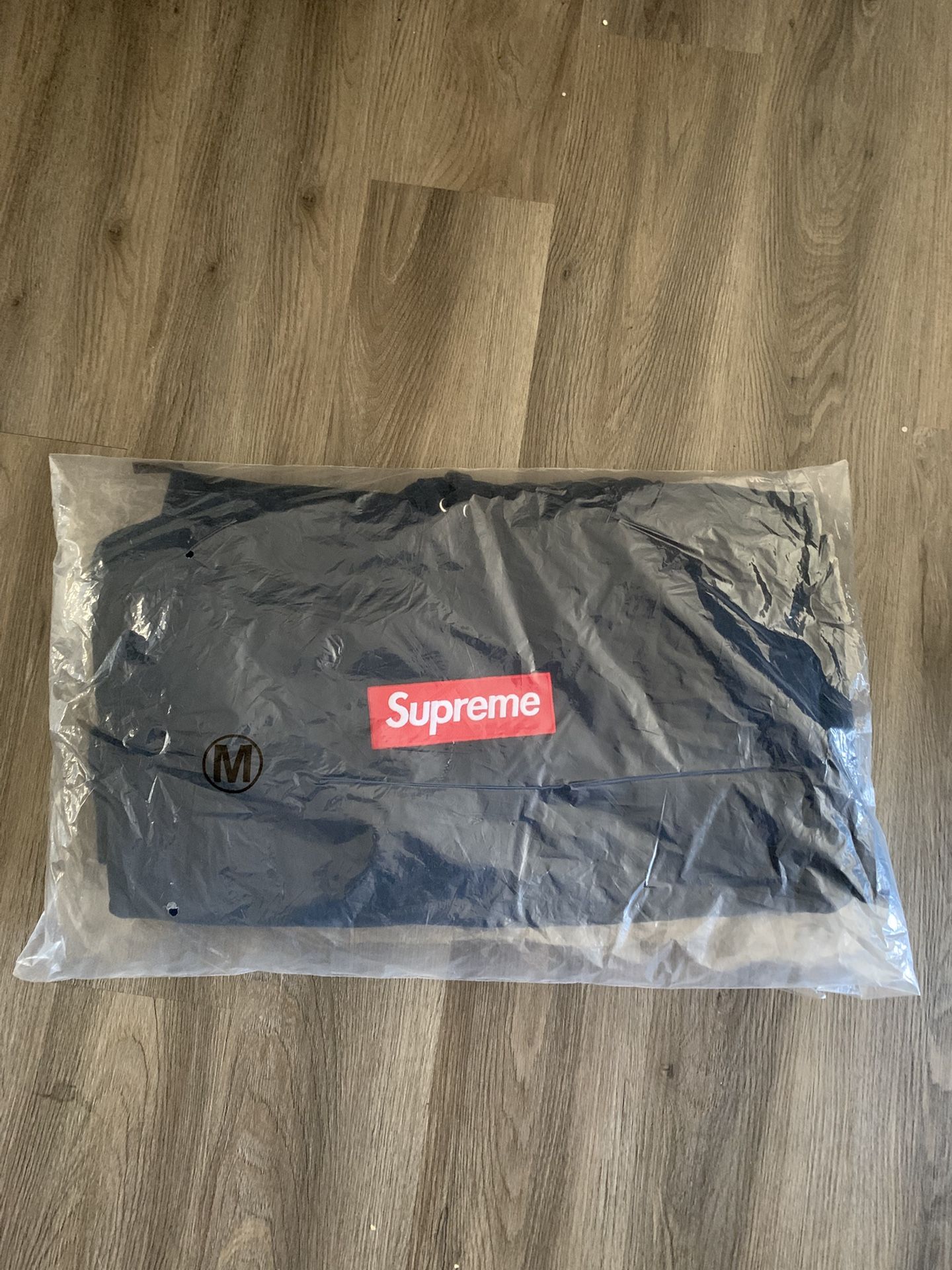 Supreme Box Logo Red On Navy FW 2024 Medium