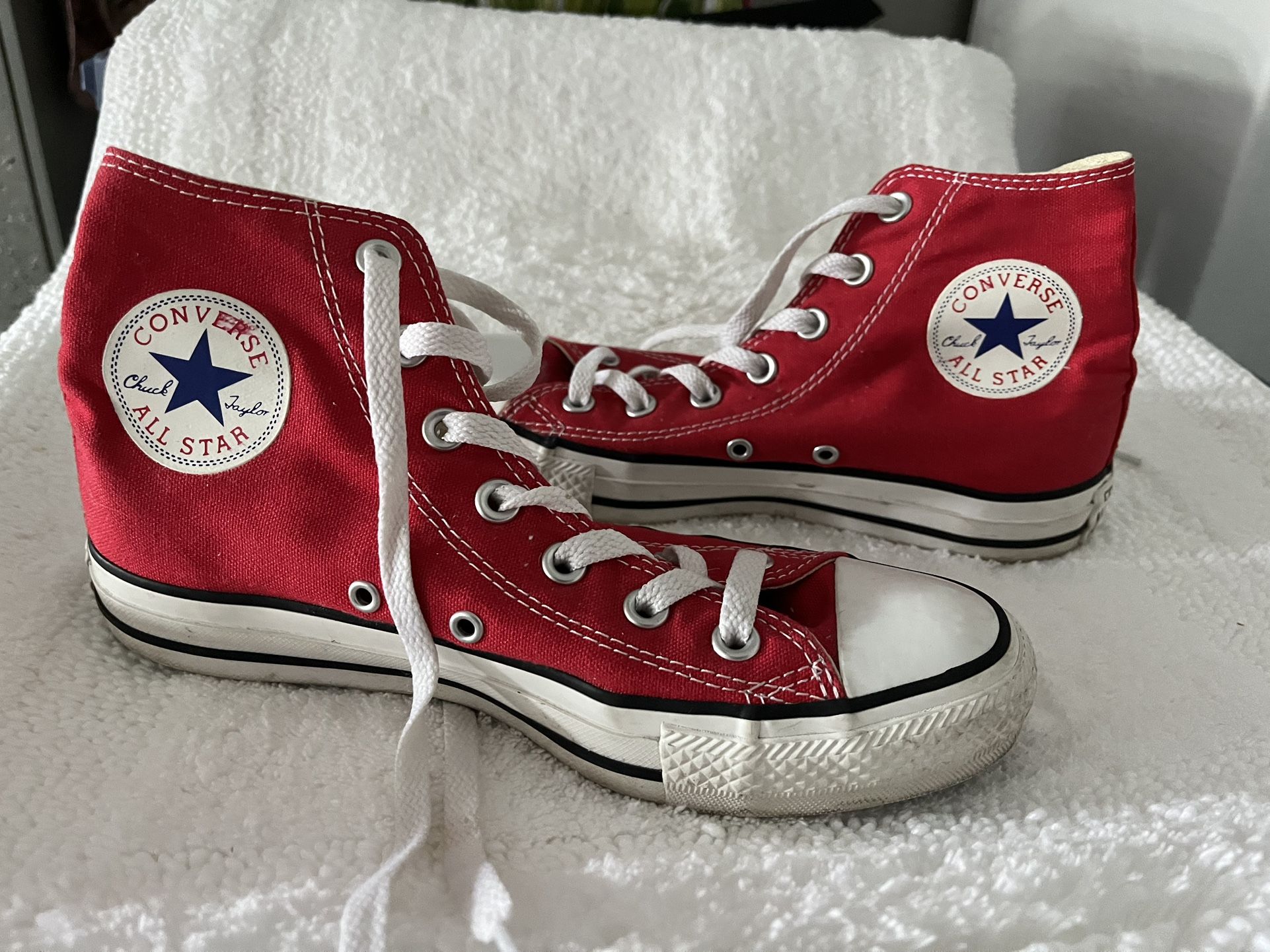 Converse High Top Sneakers M5 W7