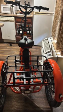 ELECTRIC TRIKE MOONCOOL TK1..LOOKING TO TO TRADE FOR E-BIKE