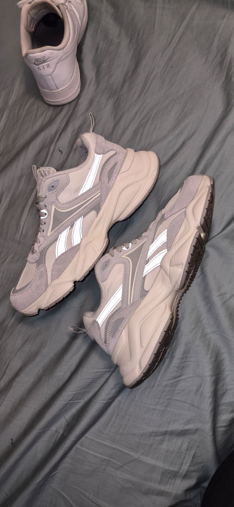 Mens Reebok charge