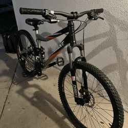 Giant yukon fx Mountain Bike