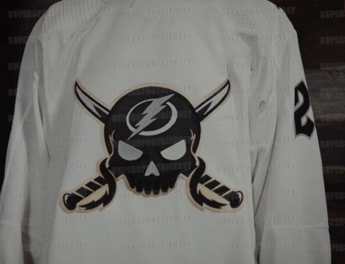 Brayden Point #21 Tampa Bay Lightning White Gasparilla Jerseys New With  Tags for Sale in Riverview, FL - OfferUp
