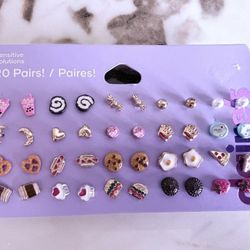 Claire’s Sensitive Solution Stud Earrings Cookie Pizza 20 Pairs Brand New