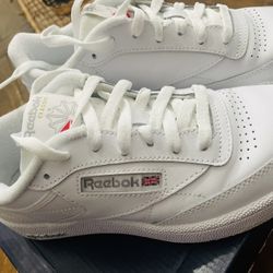 Reebok Men’s class C 85