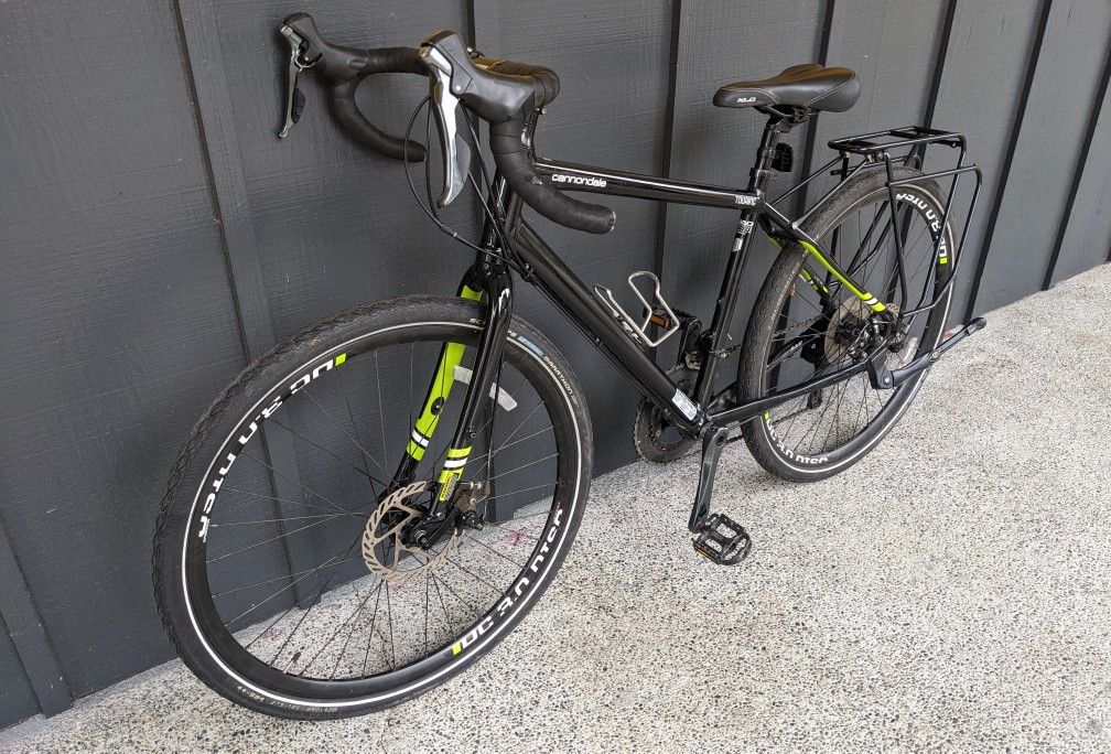 2017 Cannondale Touring Hybrid Gravel/Commuter/Road Bike - Dual Disc Brakes/ 20-Speed/ Shimano Tiagra Set / TUNED/ 51cm Frame (MSRP $1,620)