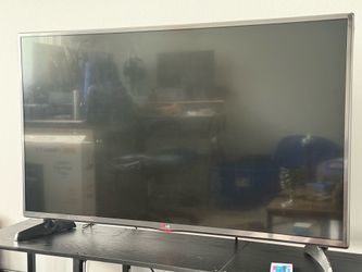 📺 LG 42” Smart TV – Model 42LB6300 w/ Remote
