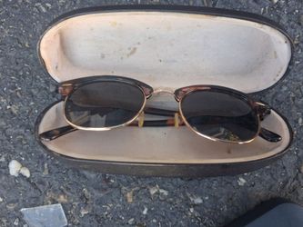 Clubmaster-Style Sunglasses with Case