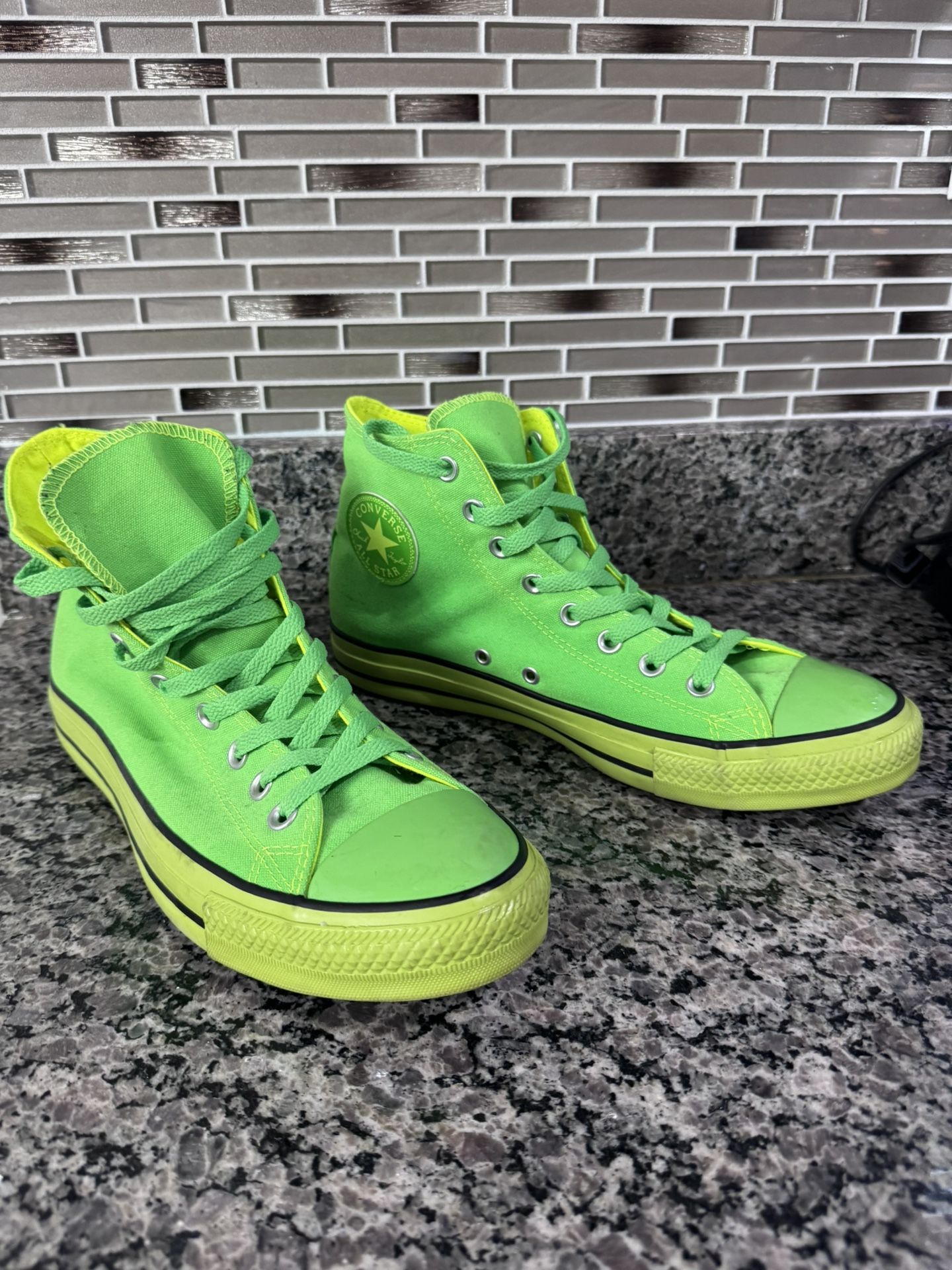 Converse Men’s 9