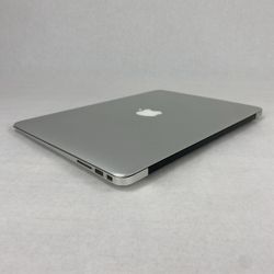 Apple MacBook 