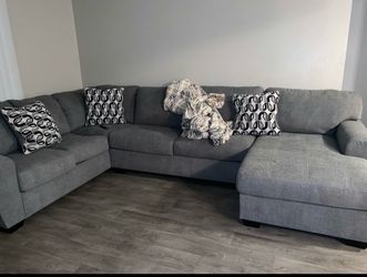 Couch sectional