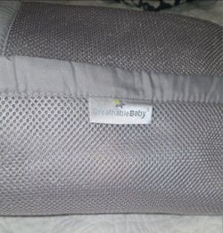 Baby crib liner