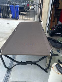 Foldable beds