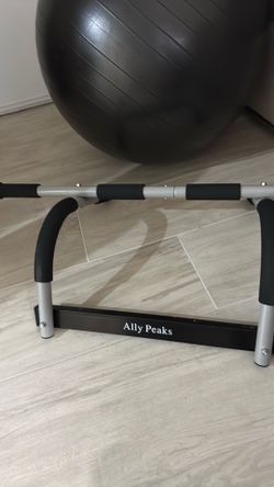 Pull up bar