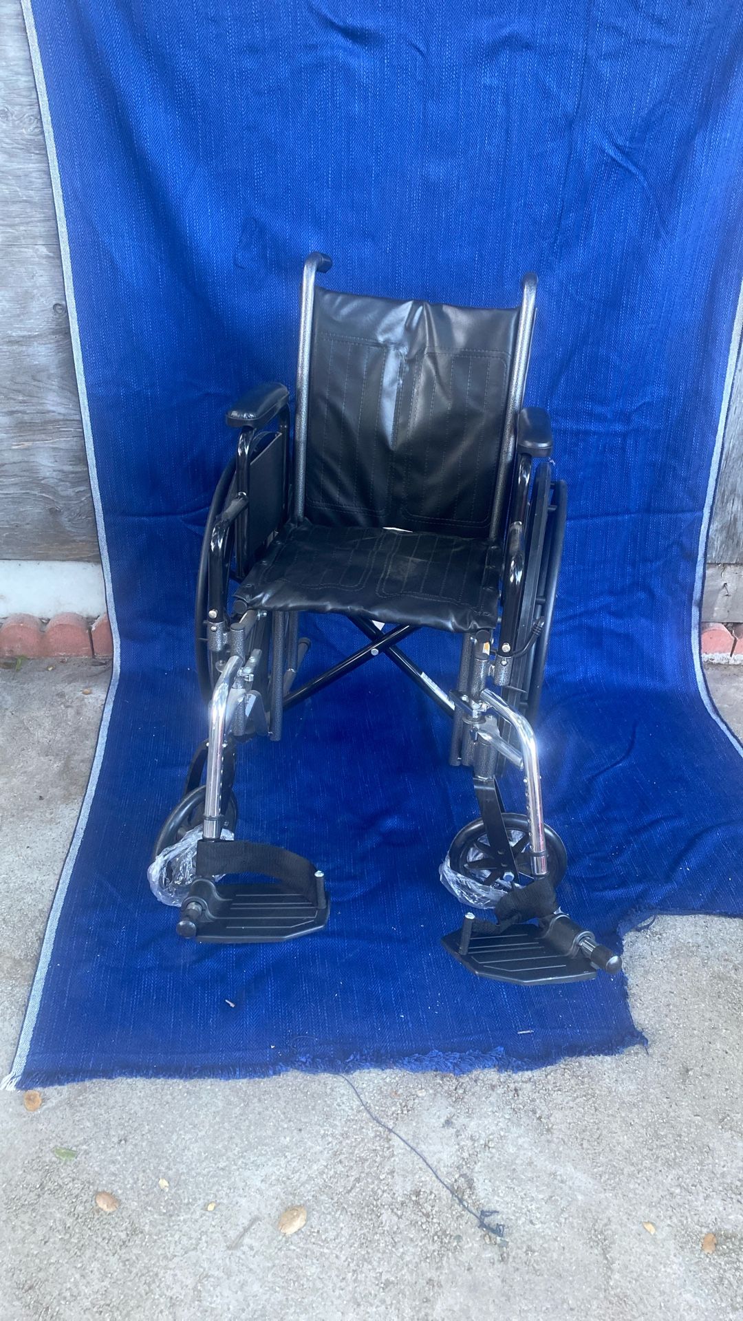 DRiVE Wheel Chair $210