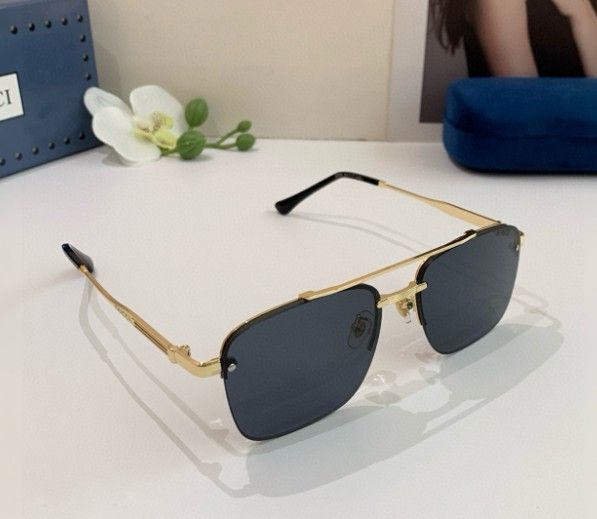 New Square-Frame Sunglasses