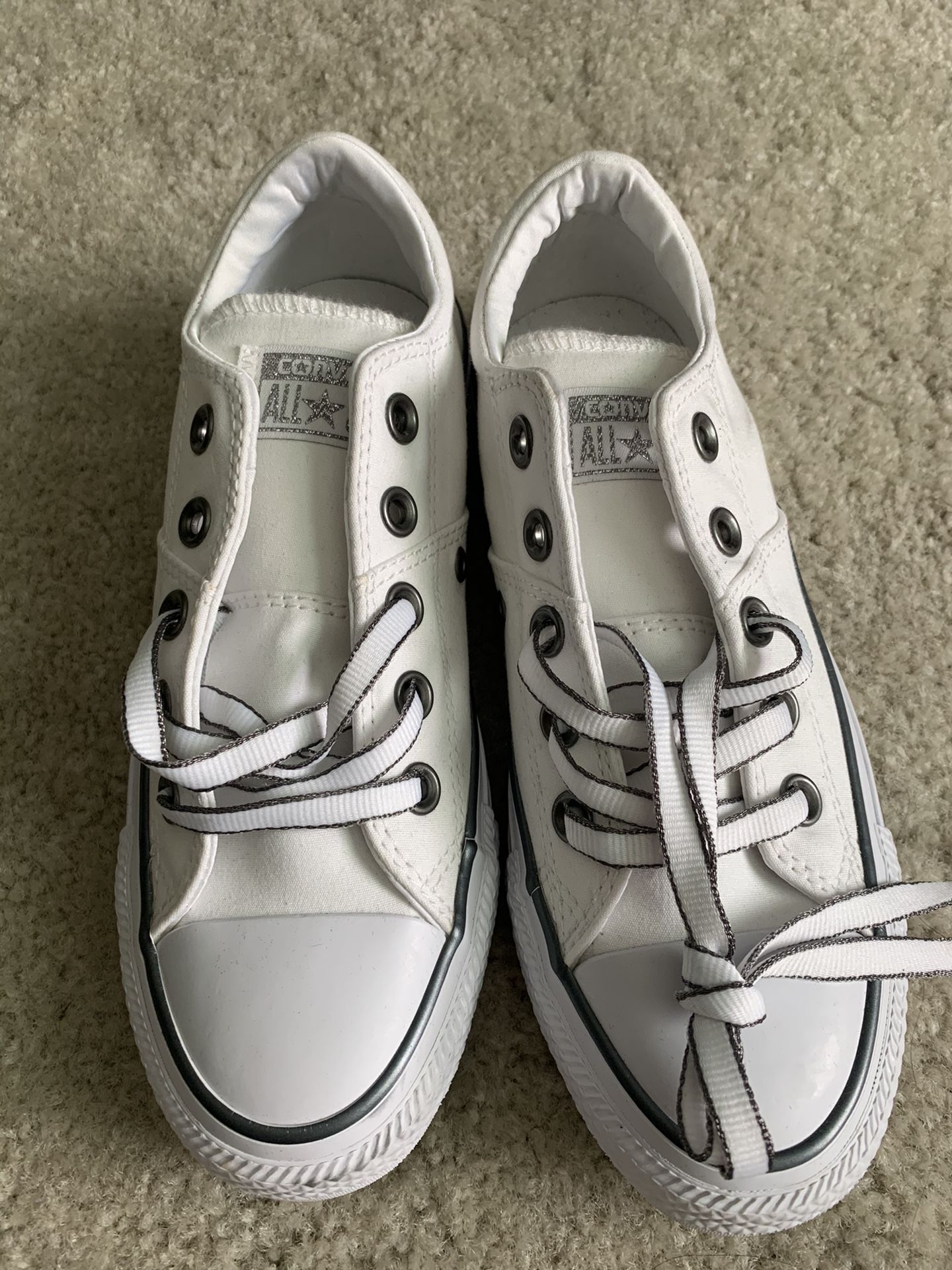 Women’s converse sneakers