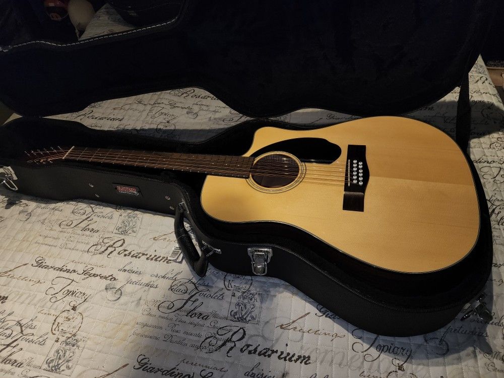 Fender CD 12 String Acoustic/elec Guitar. Mint Condition