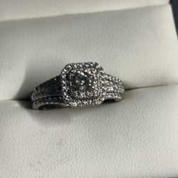 Stunning natural diamond engagement, ring, and wedding bands